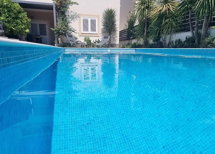 Dalmare Apartamento *